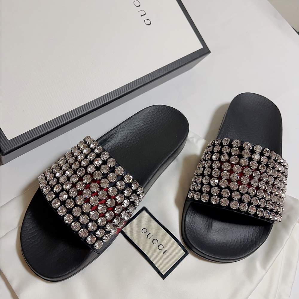 New gucci slide size 37